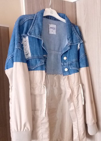 Düğmeli Mavi Denim ve Bej Midi Ceket