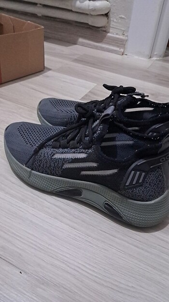 Adidas Kadın spor ayakkabı 