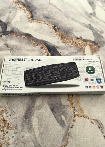 Everest Klavye