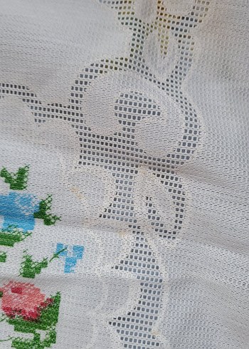 Nakışlı Beyaz Masa Örtüsü - Görsel 6