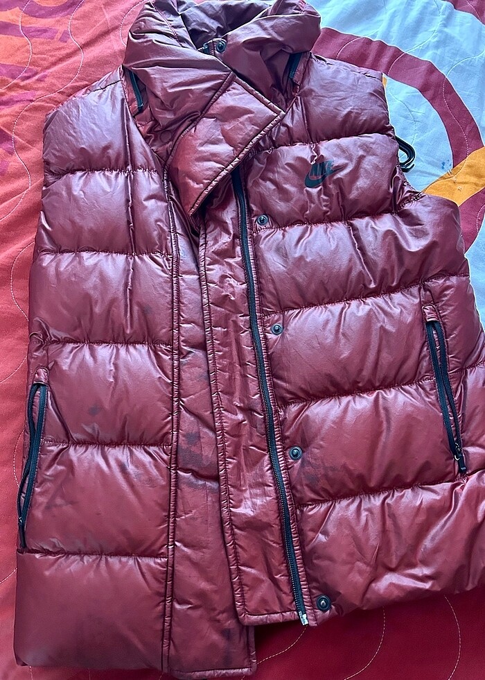 Nike kaz tüyü şişme yelek - Görsel 2