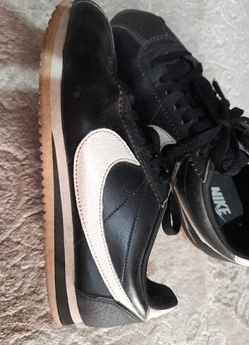 38,5 Beden Nike Cortez Spor Ayakkabı
