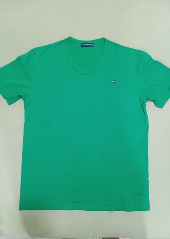 Tommy Hilfiger Erkek Yeşil V Yaka Tişört - Görsel 2