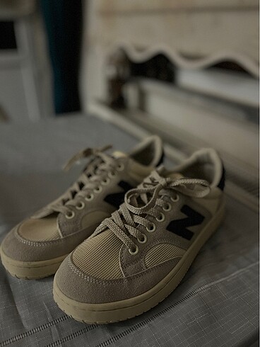 New Balance ithal ürün 39 no hiç kullanılmamış