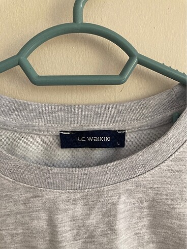 LC Waikiki LCW sweatshirt