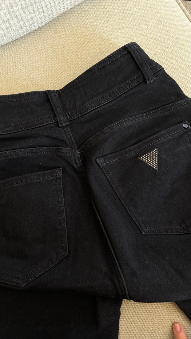 Guess Jean — görsel 4/6