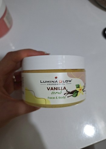 Luminaglow Vanilya Vücut Peelingi - Görsel 2
