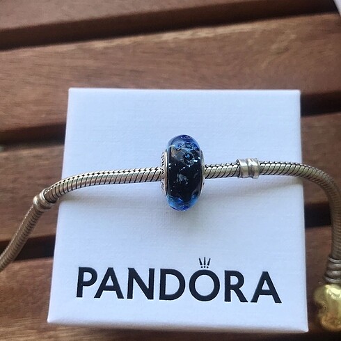 Pandora Pandora Mavi murano charm