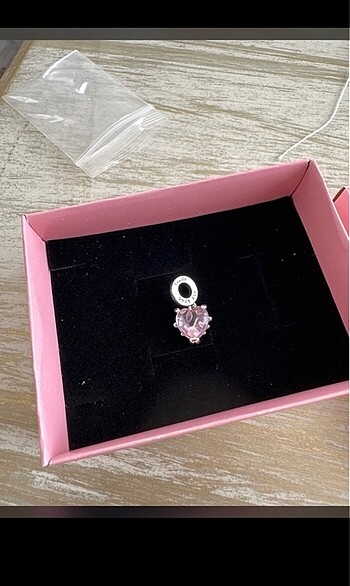 Pandora Pandora pembe kalp aile ağacı charm
