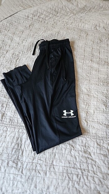 Erkek eşofman altı under armour marka