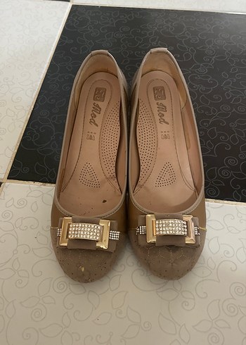 Bej Süet Dolgu Topuklu Tokalı Kadın Babet - Görsel 4