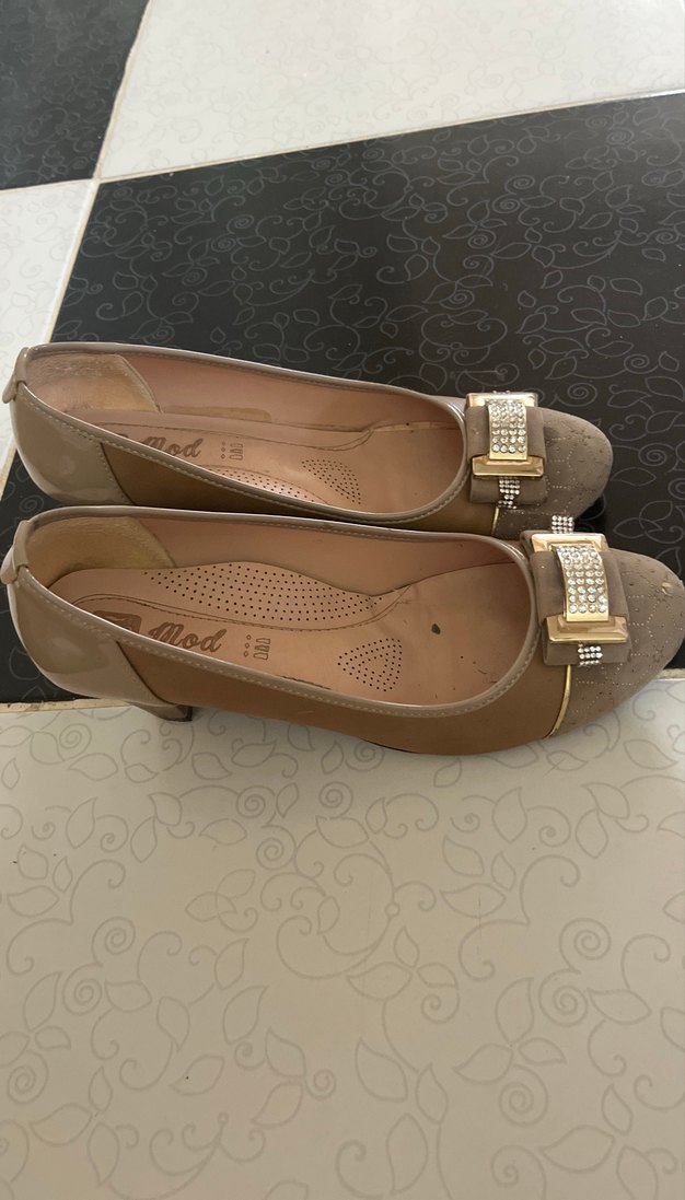 Bej Süet Dolgu Topuklu Tokalı Kadın Babet - Görsel 2