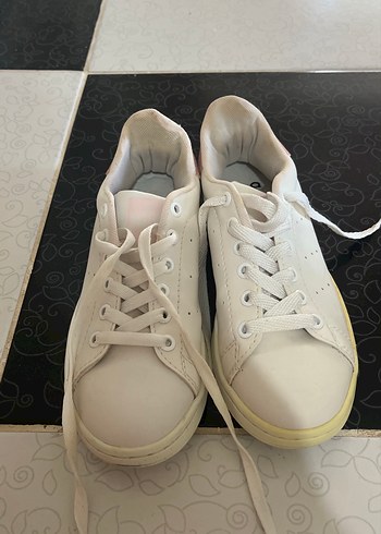 Beyaz Bağcıklı Kadın Spor Ayakkabı - Görsel 4