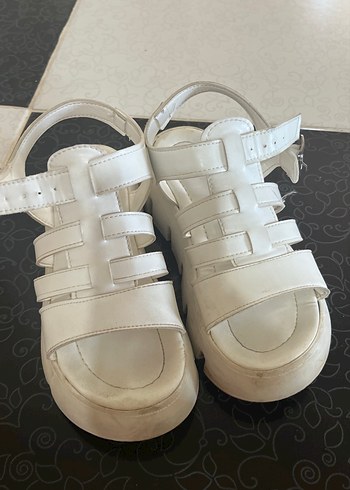 Beyaz Platform Topuklu Kadın Sandalet - Görsel 2