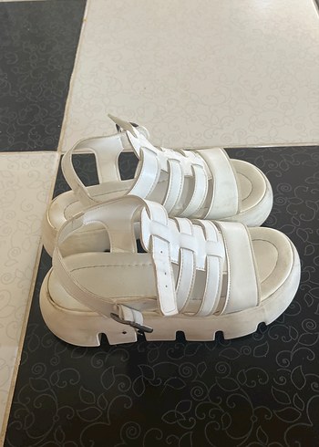 Beyaz Platform Topuklu Kadın Sandalet - Görsel 4