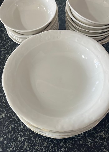 Beyaz Gri Tonlarında Yemek Tabağı Seti - Görsel 3