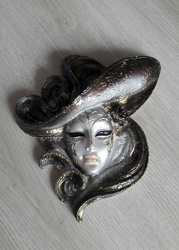 Kemer Detaylı Gotik Desenli Duvar dekoru