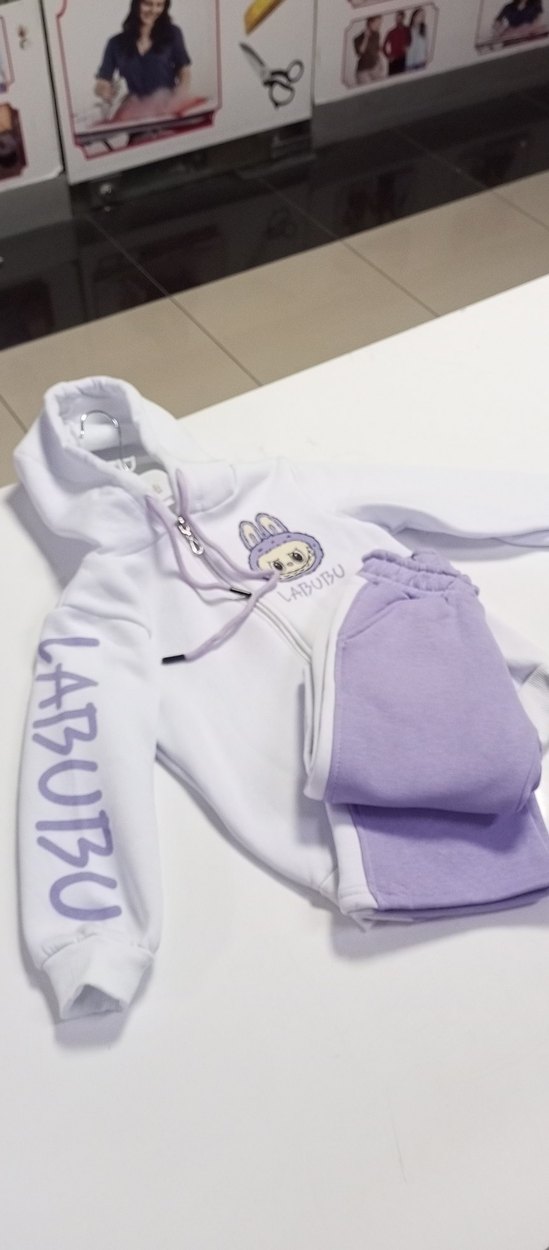 Labubu Kız Çocuk Eşofman Takımı - Görsel 3
