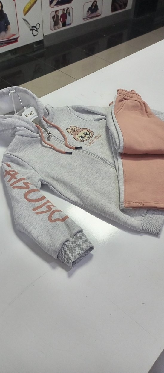 Labubu Kız Çocuk Eşofman Takımı - Görsel 3