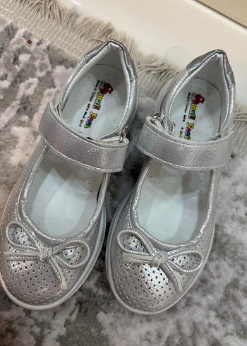 Kız Çocuk Gri Velcro Bantlı Babet - Görsel 5