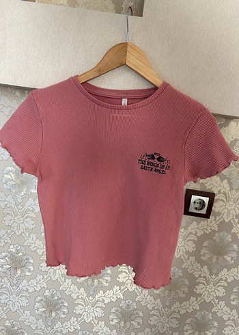 Pembe Kısa Kollu Tişört