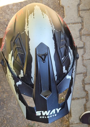 sway L BEDEN Kırmızı Baskılı Punk Tarzı Motosiklet Kaskı sway L - Görsel 6