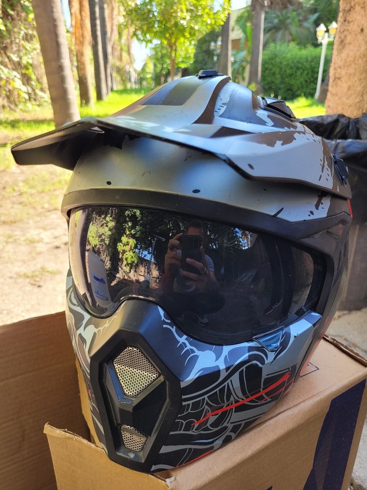 sway L BEDEN Kırmızı Baskılı Punk Tarzı Motosiklet Kaskı sway L - Görsel 2