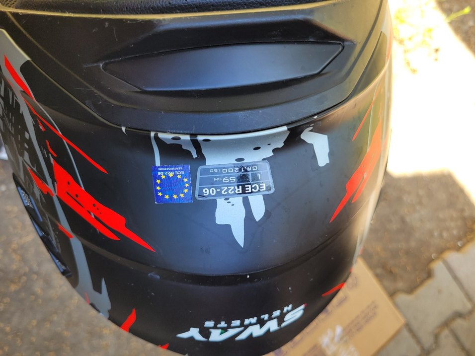 sway L BEDEN Kırmızı Baskılı Punk Tarzı Motosiklet Kaskı sway L - Görsel 3