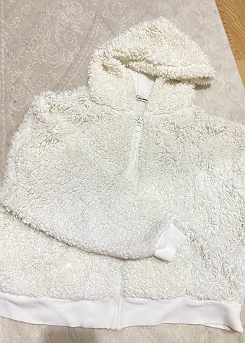 Kadın Beyaz Peluş Kapüşonlu Kış Ceketi - Görsel 3