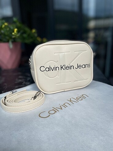Beden Calvin klein - sıfır ambalajında