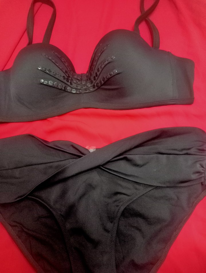 Siyah Gotik Bantlı Kadın Bikini - Görsel 2