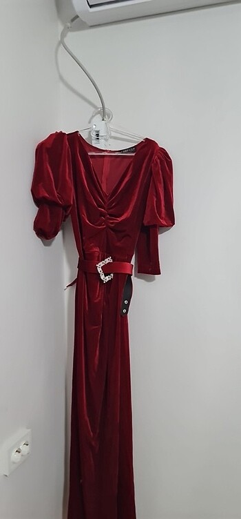 Bordo kadife abiye elbise