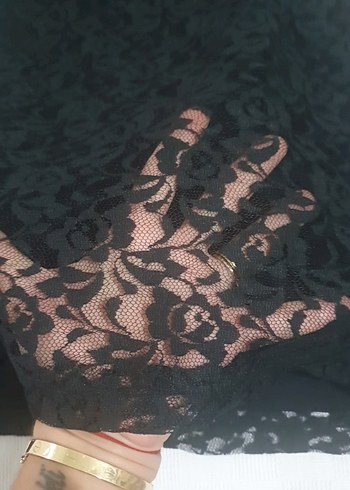 Dantel Detaylı Siyah Midi Elbise - Görsel 4