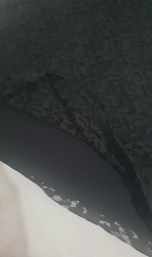 Dantel Detaylı Siyah Midi Elbise - Görsel 3