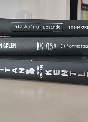 John Green 3 adet Ciltli Kitap 