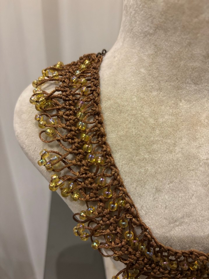 Kahverengi İşlemeli Boncuklu Bohem Kolye - Görsel 2