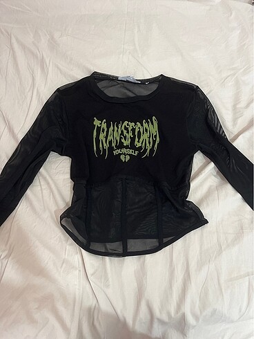 crop t-shirt