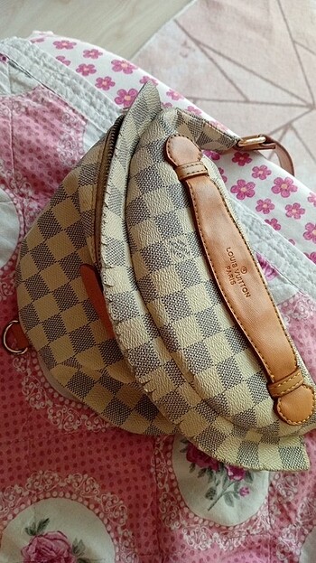 Louis Vuitton Bayan canta