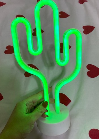 Beyaz Kaktüs Şekilli Masa Lambası - Görsel 2