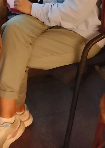 Bej Kadın Bol Kesim Pilili Kumaş Pantolon - Görsel 2