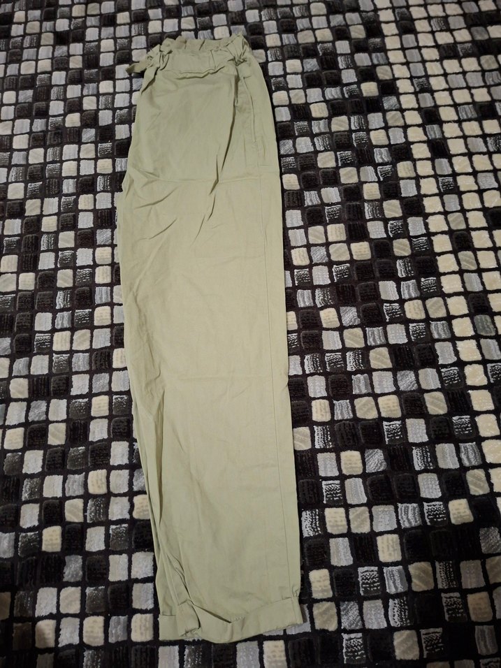 Bej Kadın Bol Kesim Pilili Kumaş Pantolon - Görsel 4