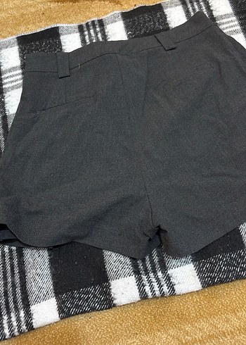 Gri Pilili Kısa Kadın şort Etek - Görsel 3