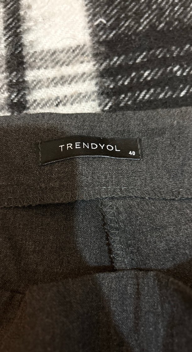 Gri Pilili Kısa Kadın şort Etek - Görsel 4