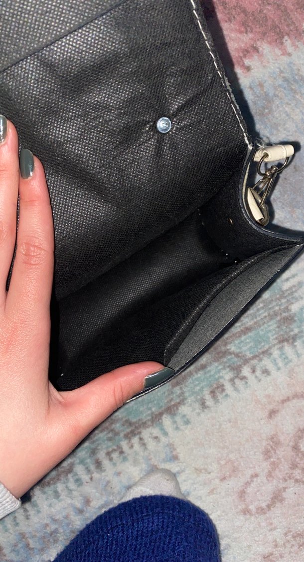 Beyaz Yılan Desenli Tokalı Kadın Çanta - Görsel 3