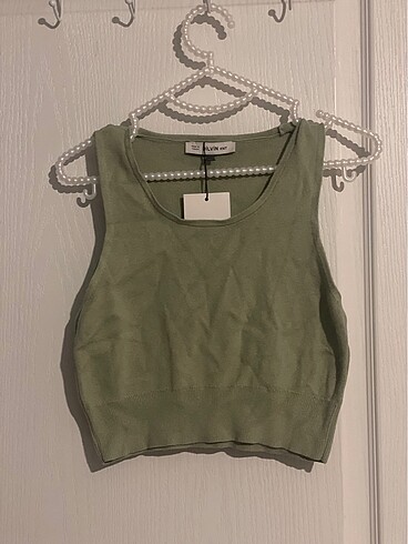Dilvin Dilvin Crop
