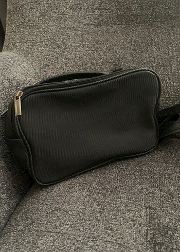 Siyah Deri Fermuarlı Kadın Çantası - Görsel 3