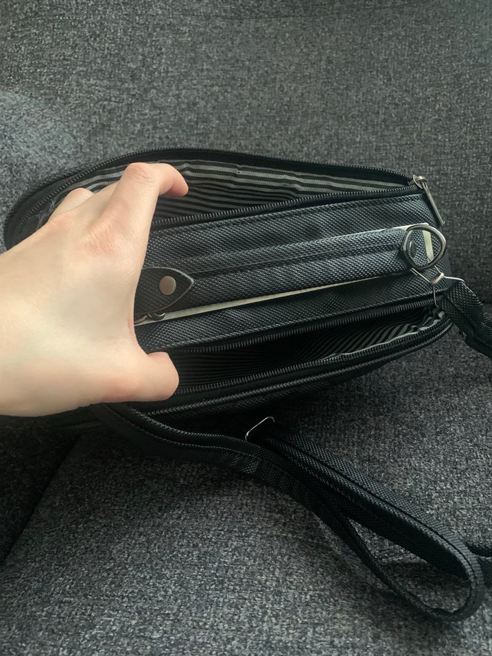 Siyah Deri Fermuarlı Kadın Çantası - Görsel 2