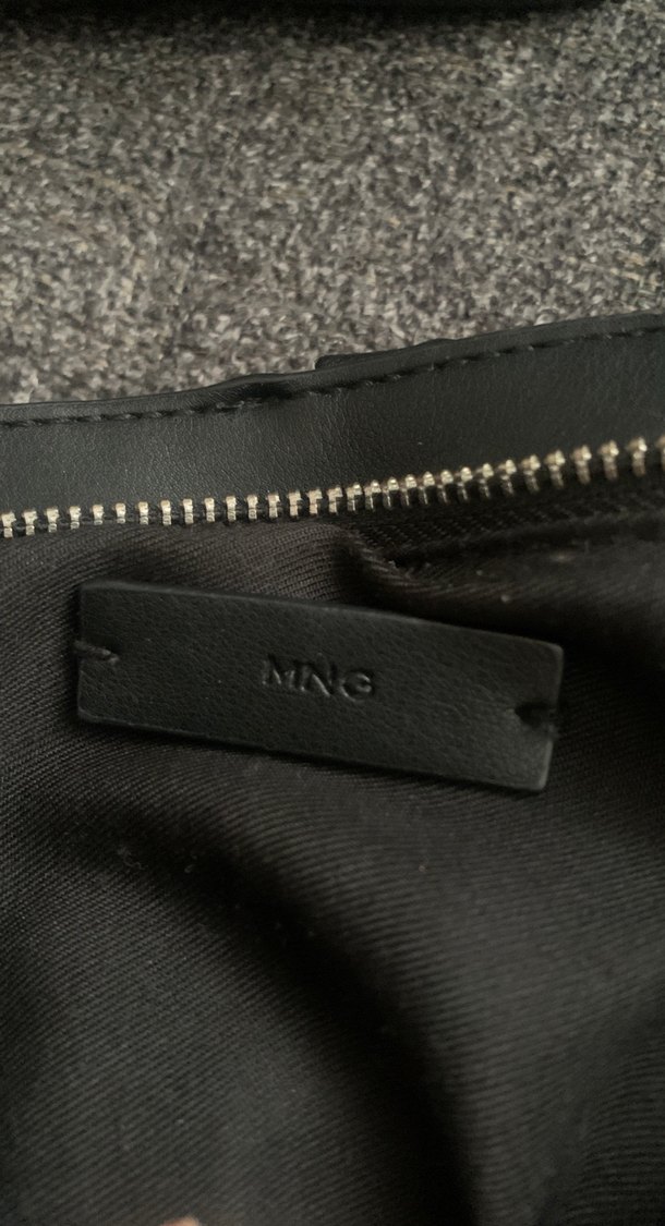 Siyah Deri Tokalı Kadın El Çantası - Görsel 4