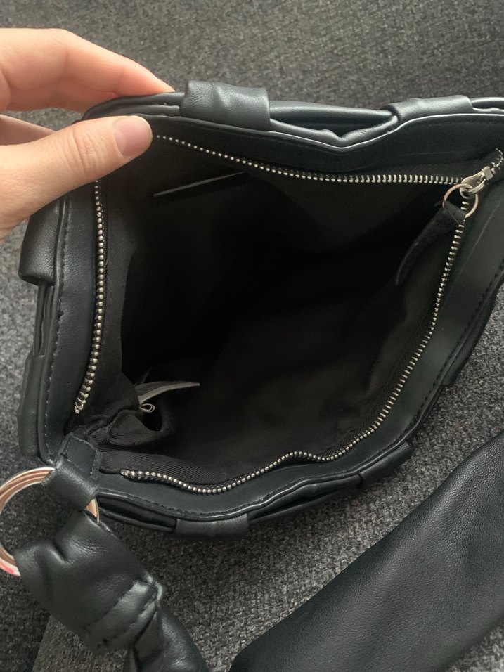 Siyah Deri Tokalı Kadın El Çantası - Görsel 3