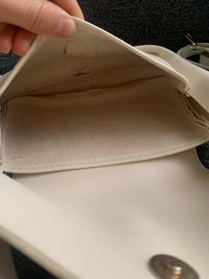 Klasik Beyaz Deri Kadın Çanta - Görsel 3